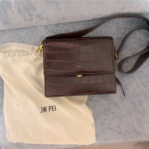 JW PEI MINI FLAP CROSSBODY